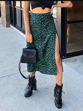 Women's Animal Print Midi Skirt in Green & Black
